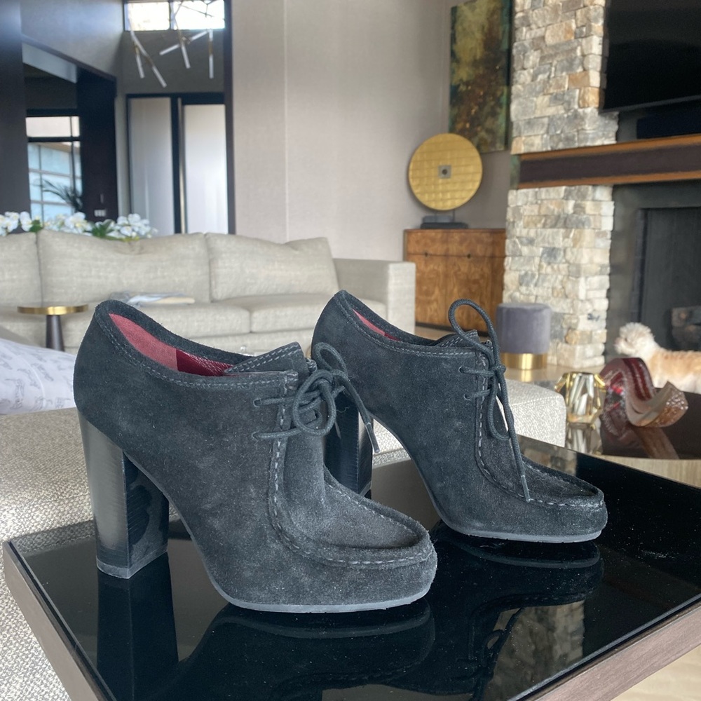 Marc by Marc Jacobs Booties (Size 6)